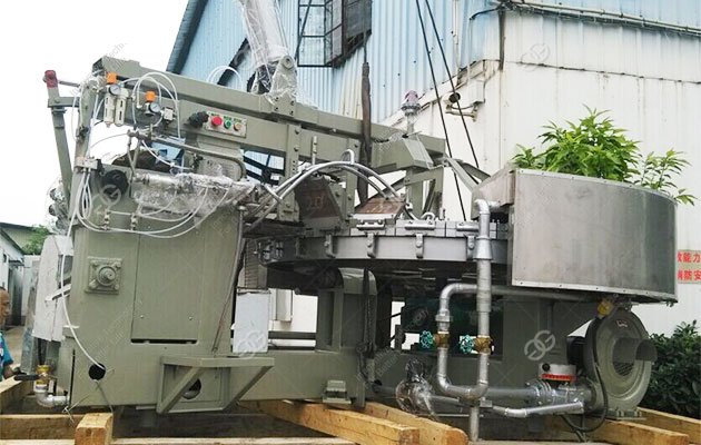 M&aacute;quina de fazer cones de a&ccedil;&uacute;car na &Iacute;ndia