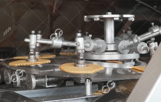 Pre&ccedil;o da m&aacute;quina para fazer casquinha de waffle